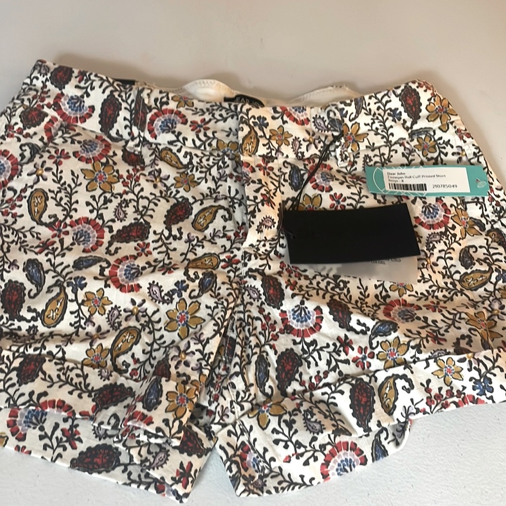NWT Dear John white shorts with a paisley print.